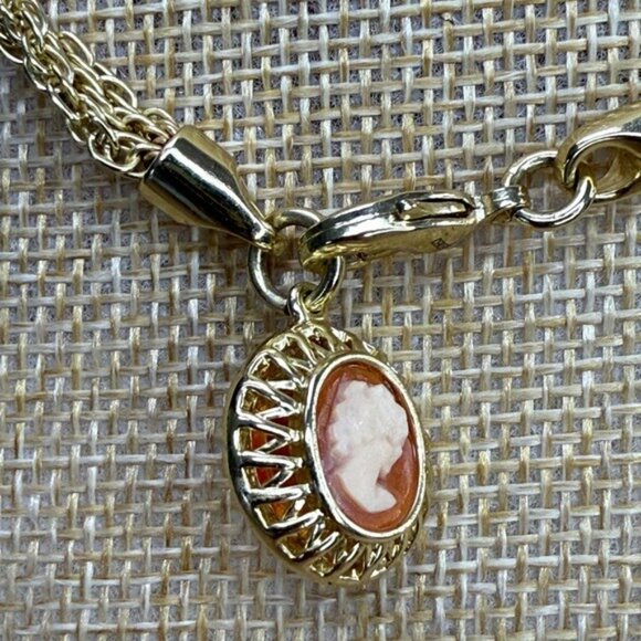 Vintage Amedeo Gold-Tone Multi-Strand Necklace With Reversible Cameo Pendant - Picture 6 of 15